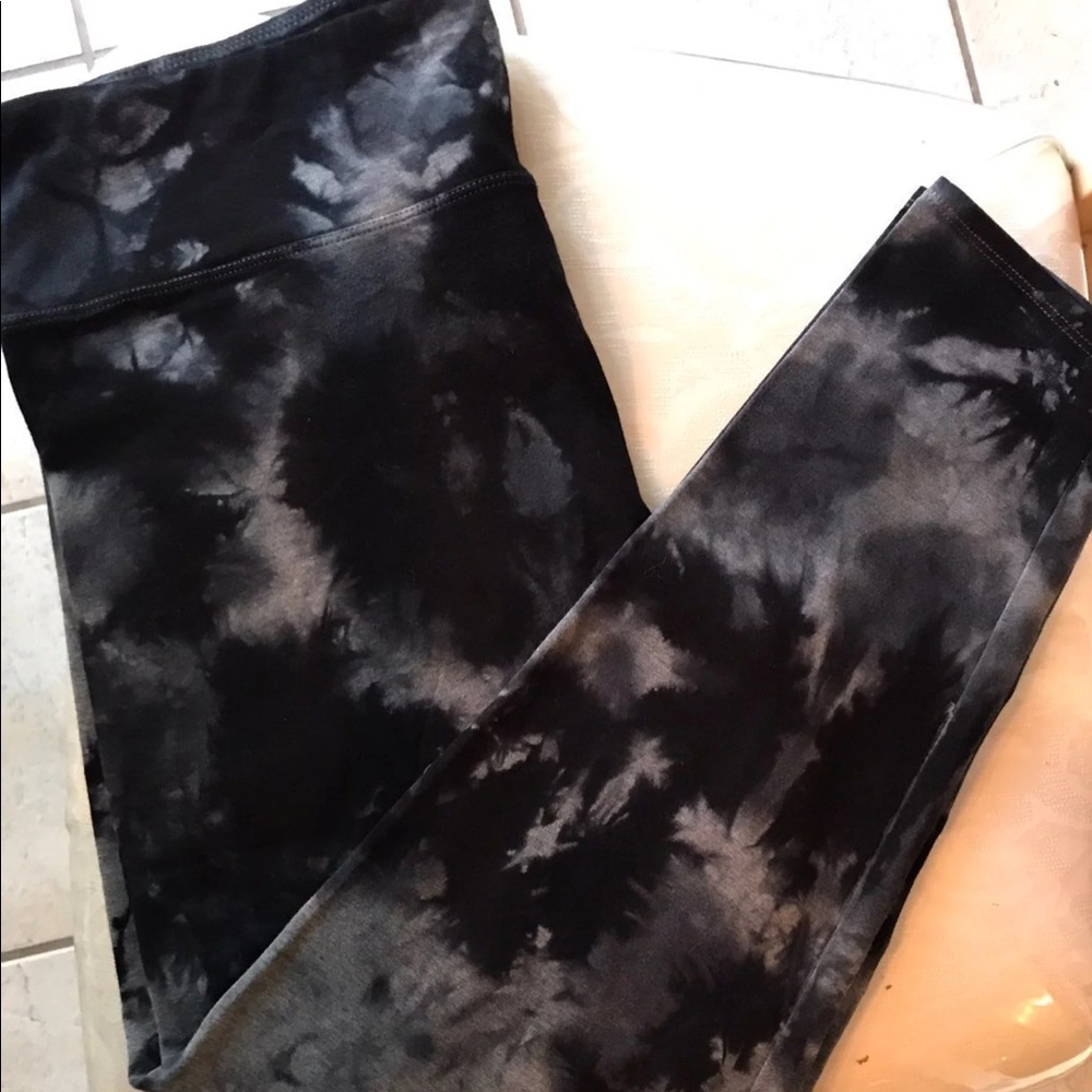 CALVIN KLEIN TIE DYE LEGGINGS